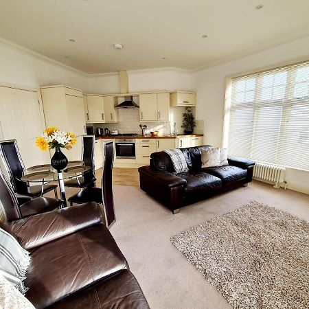 Vitamin Sea - Beachfront Apartment - Sleeps 4 Ramsgate Exteriör bild