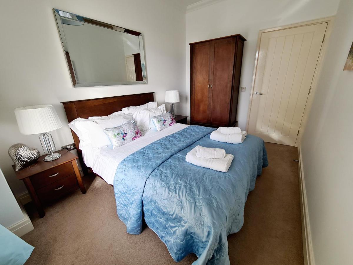 Vitamin Sea - Beachfront Apartment - Sleeps 4 Ramsgate Exteriör bild