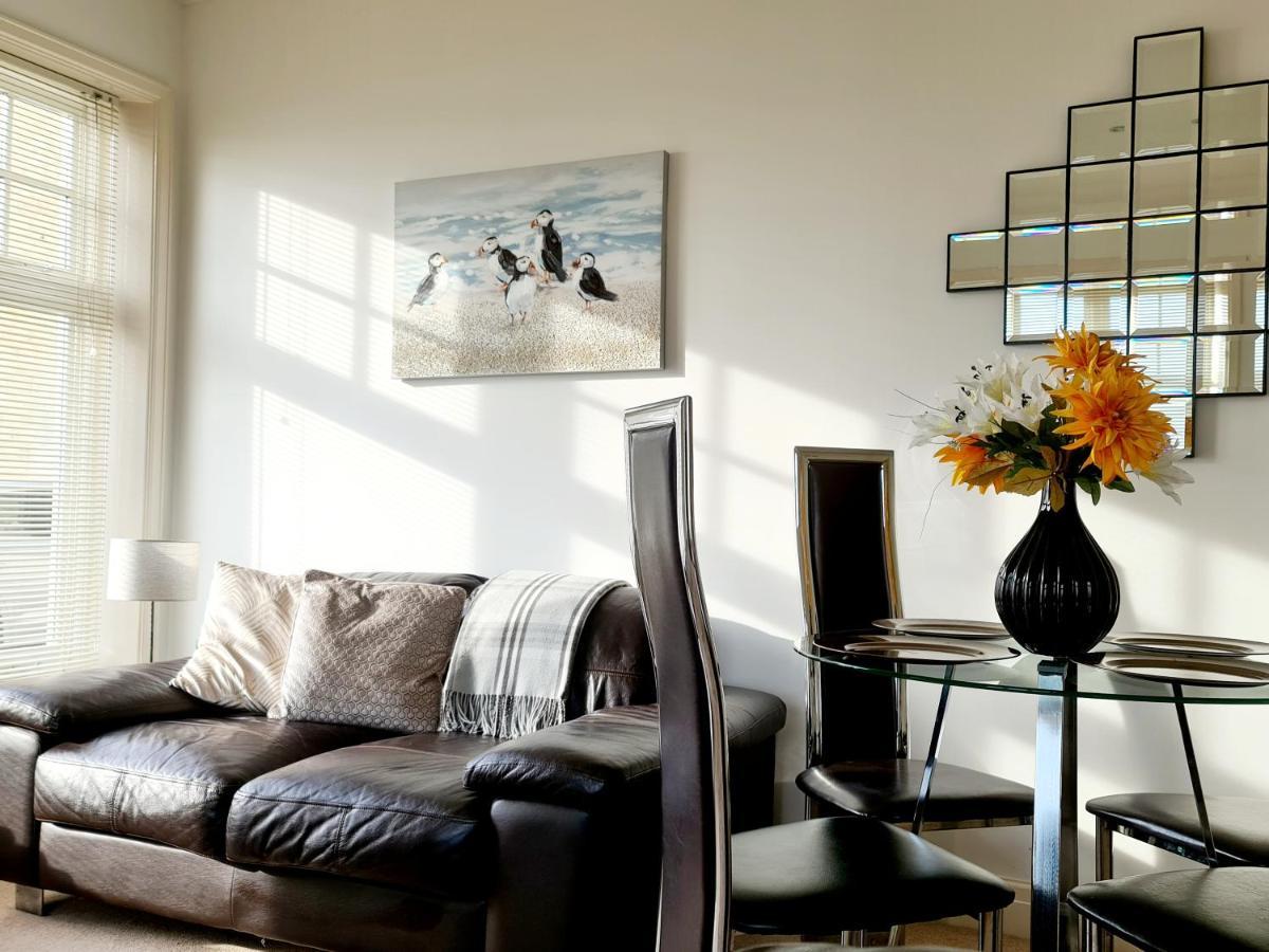 Vitamin Sea - Beachfront Apartment - Sleeps 4 Ramsgate Exteriör bild